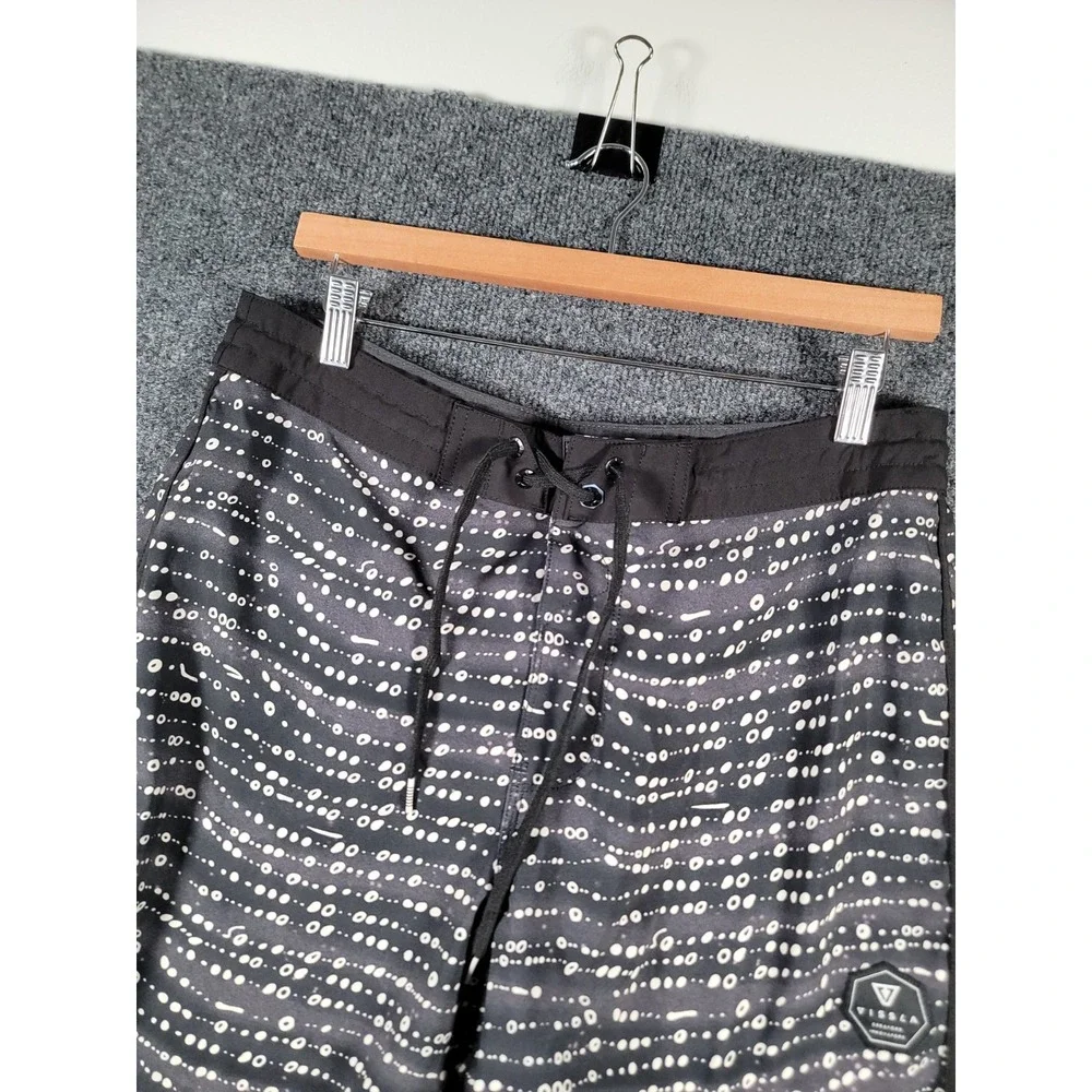 Vissla Board Shorts Mens 32 Black Upcycle Coconut Surf Swim Trunks 9